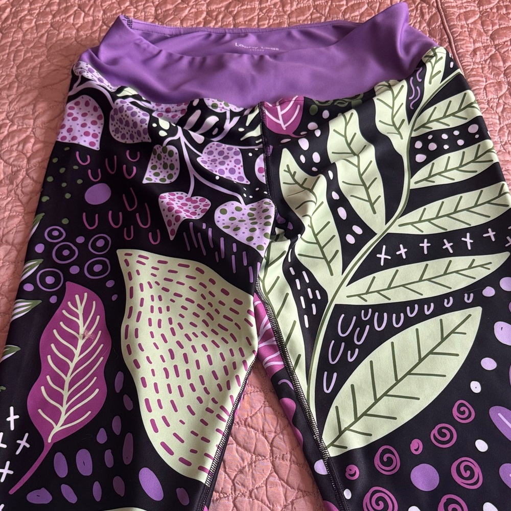 Vibrant Purple and Black Ladies Leggings